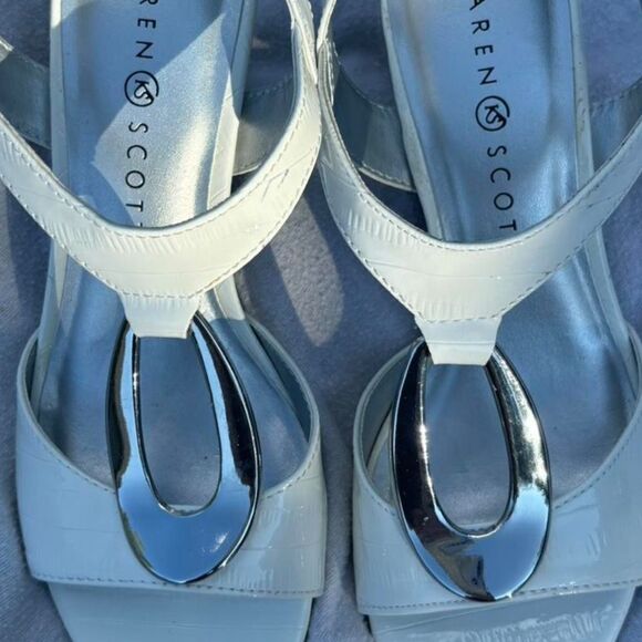 Karen Scott “Danee” baby blue - Picture 3 of 3